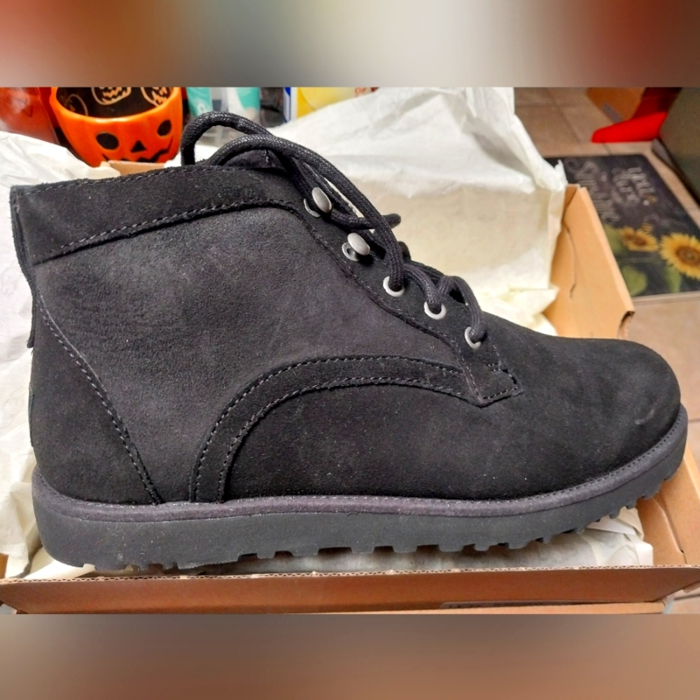 Ugg Women's Bethany shoes